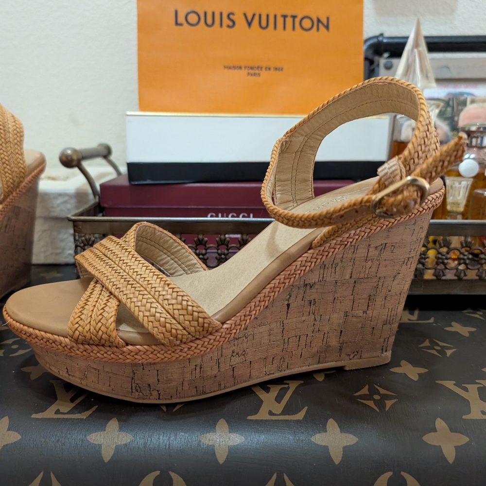 LC Lauren Conrad Tan Woven Wedges